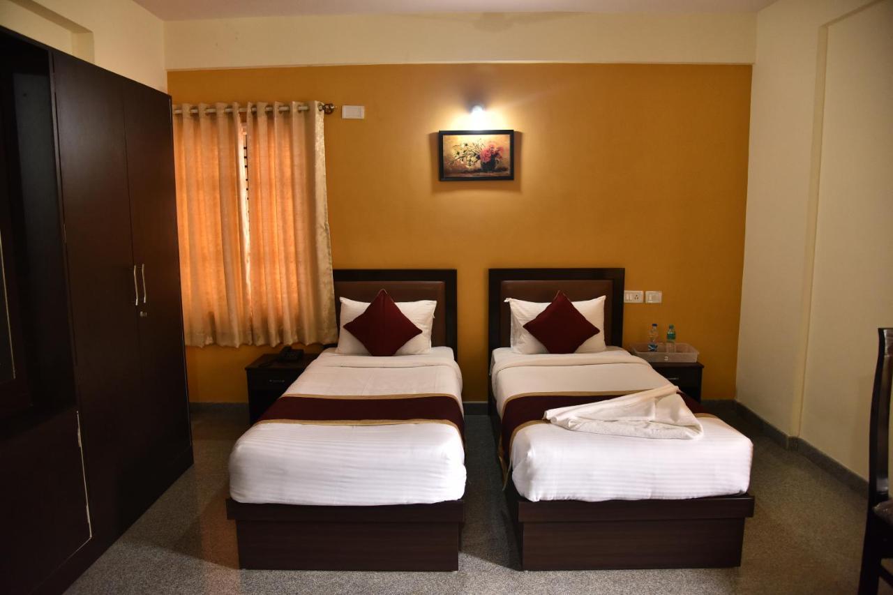 The Banjaara Suites Μπανγκαλόρ Εξωτερικό φωτογραφία