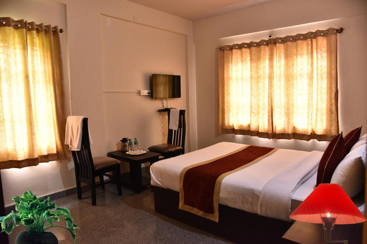 The Banjaara Suites Μπανγκαλόρ Εξωτερικό φωτογραφία