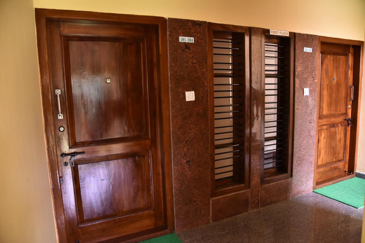 The Banjaara Suites Μπανγκαλόρ Εξωτερικό φωτογραφία