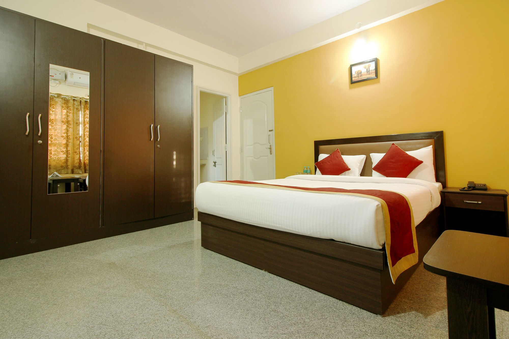 The Banjaara Suites Μπανγκαλόρ Εξωτερικό φωτογραφία